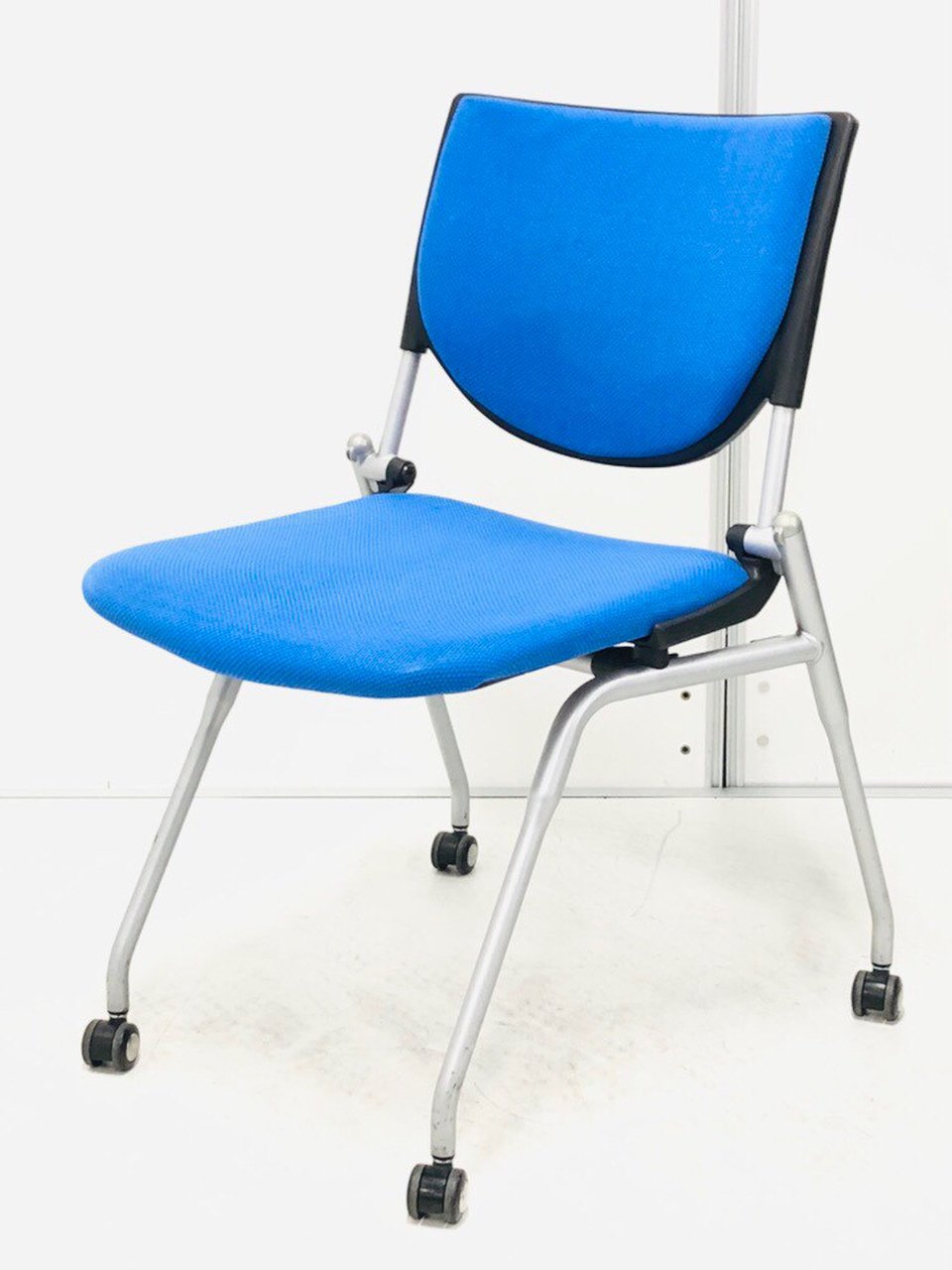 【在庫入れ替えセール品！70％OFF！】若干使用感ある為、特価！
ロングセラー商品入荷！
コンパクトに収納できて省スペース！
【J】【12】

                        プロスタック 
                                    中古
            