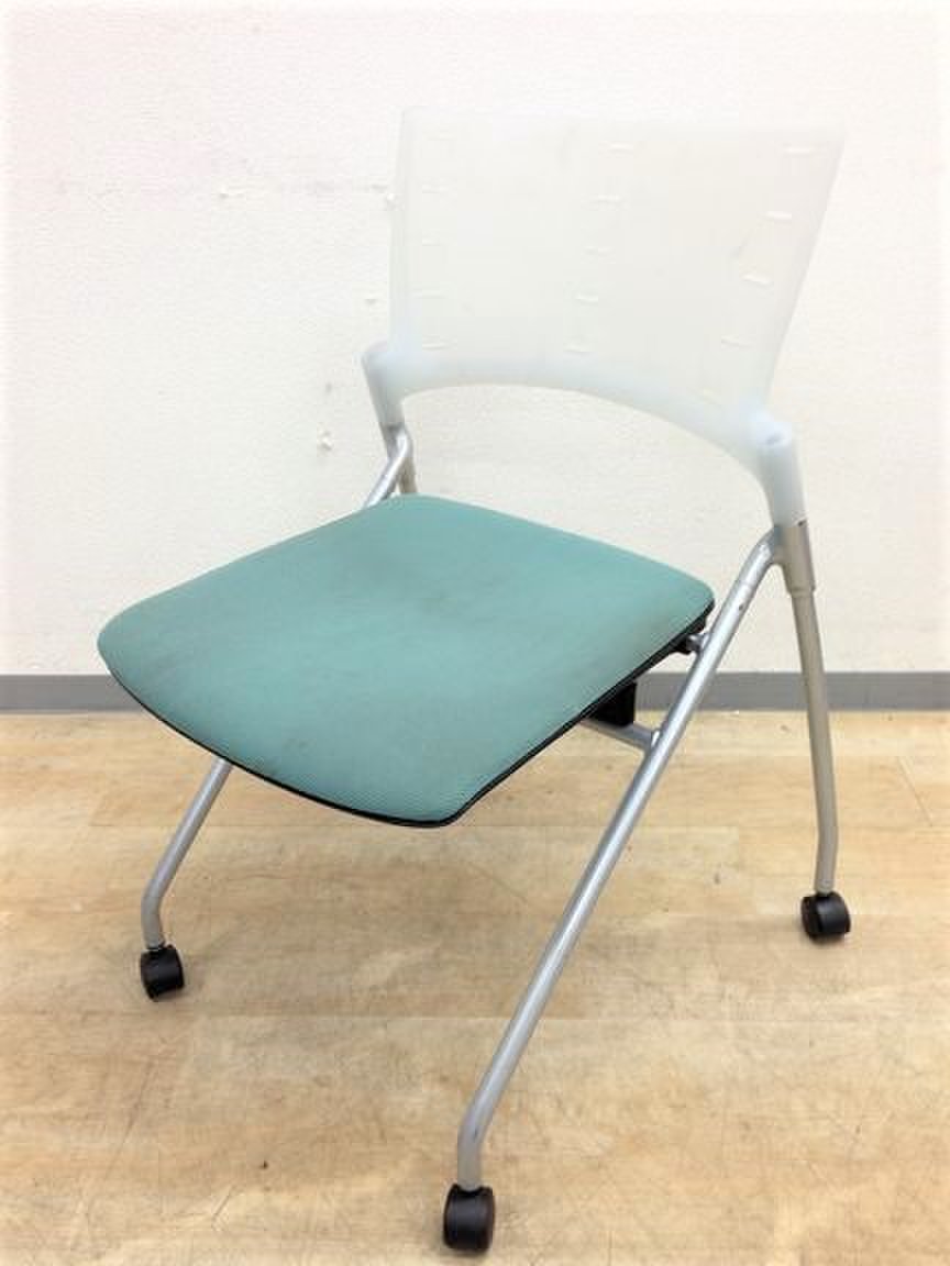 【在庫入替SALE品】【特別価格】イトーキ製マノスチェア【キャスター付きで移動もらくらく】
                        マノス 
                                    中古
            