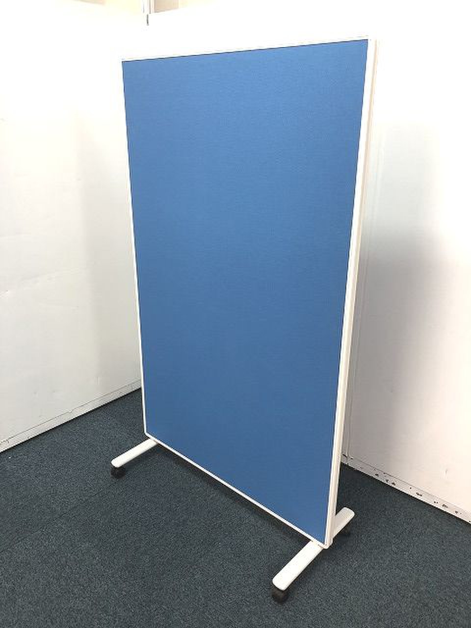 【キャスター付きで楽々移動もできます！！ブルーカラーパーテーションが入荷しました！！】
                        その他シリーズ
                                    中古
            