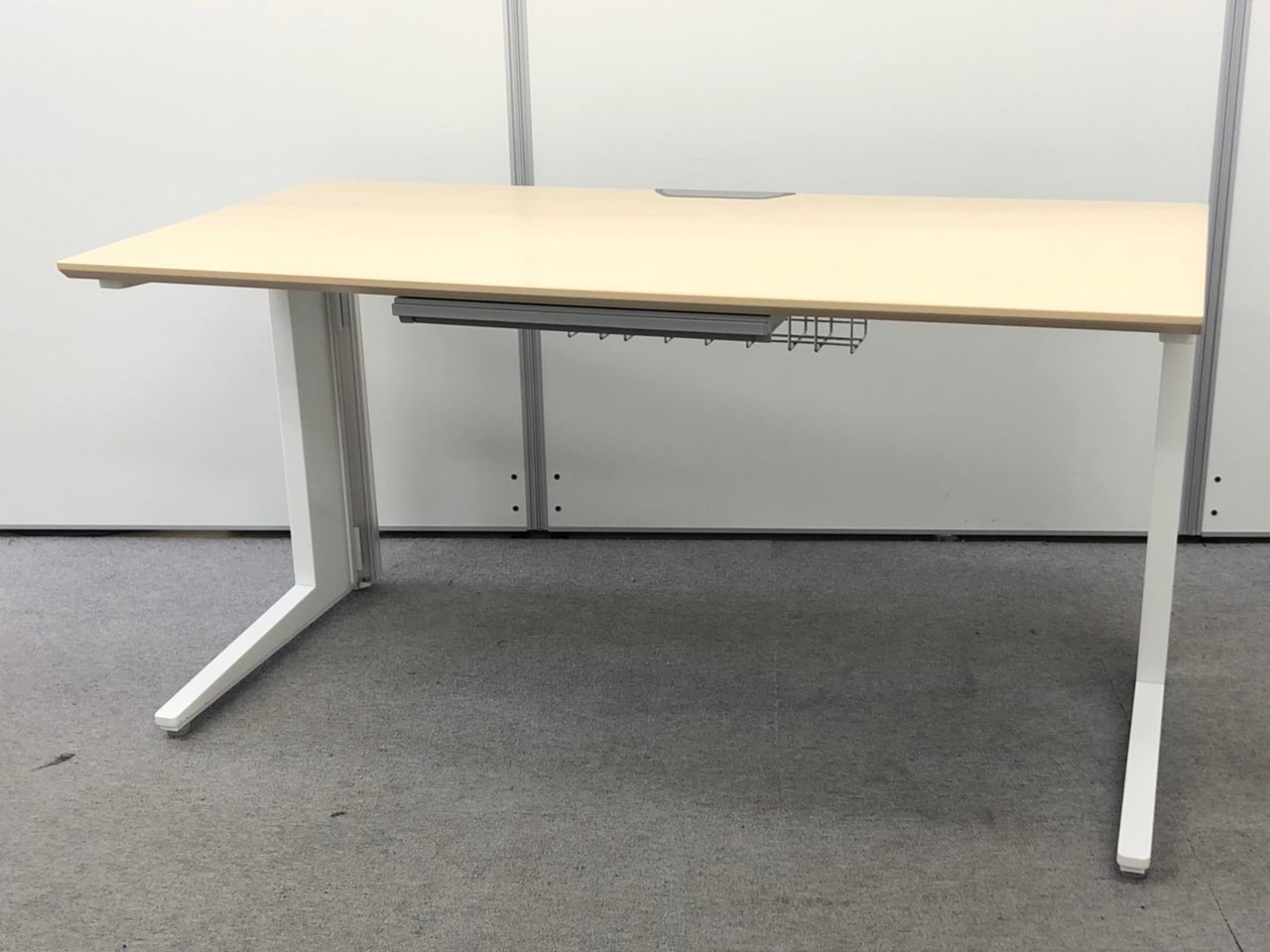 【限定入荷！】今風オフィスにぴったり！
スッキリとしたデザインでご起業されるお客様に人気です！
                        プロユニット 
                                    中古
            