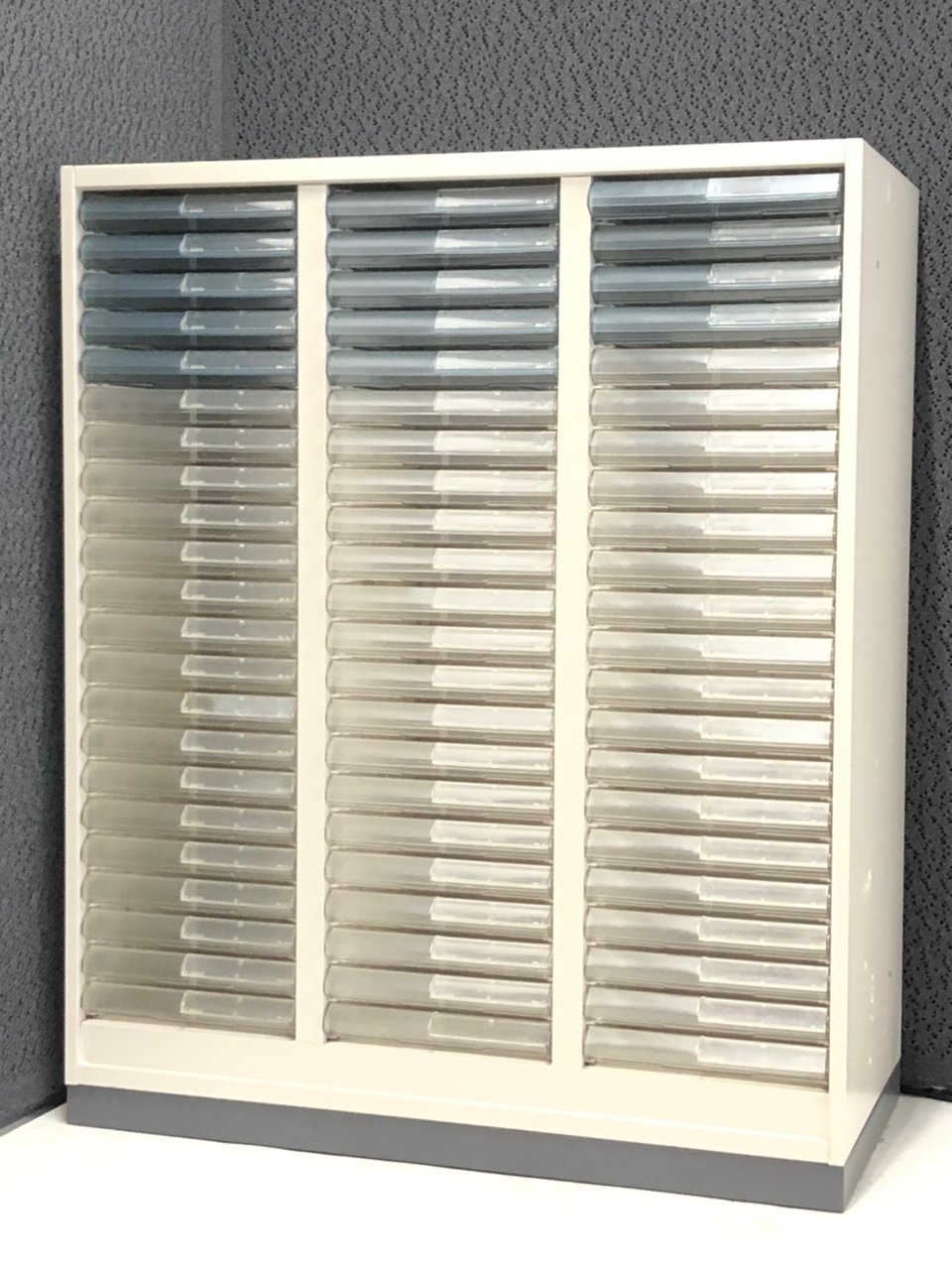 トレイの色が混在してますが、使用には問題なし！むしろ通常よりお安くなっているのでお得！
                        その他シリーズ
                                    中古
            