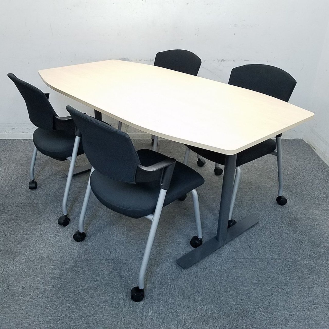 【限定商品入荷】次世代のコミュニケーションテーブル堺店限定入荷！中古　テーブル　オフィス
                        ブラケッツ 
                                    中古
            