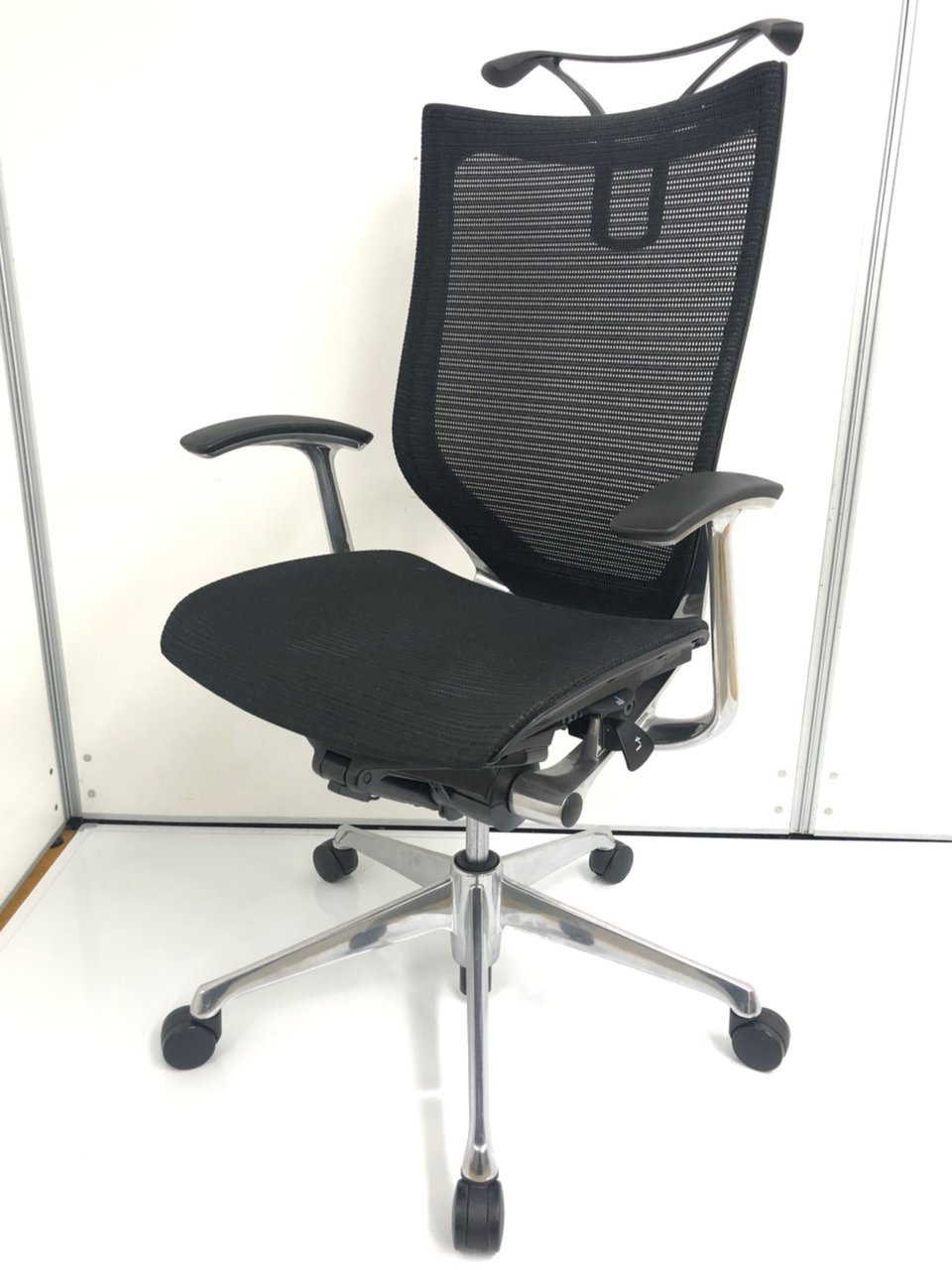 バロン　座面よれ有り
                        バロン 
                                    中古
            