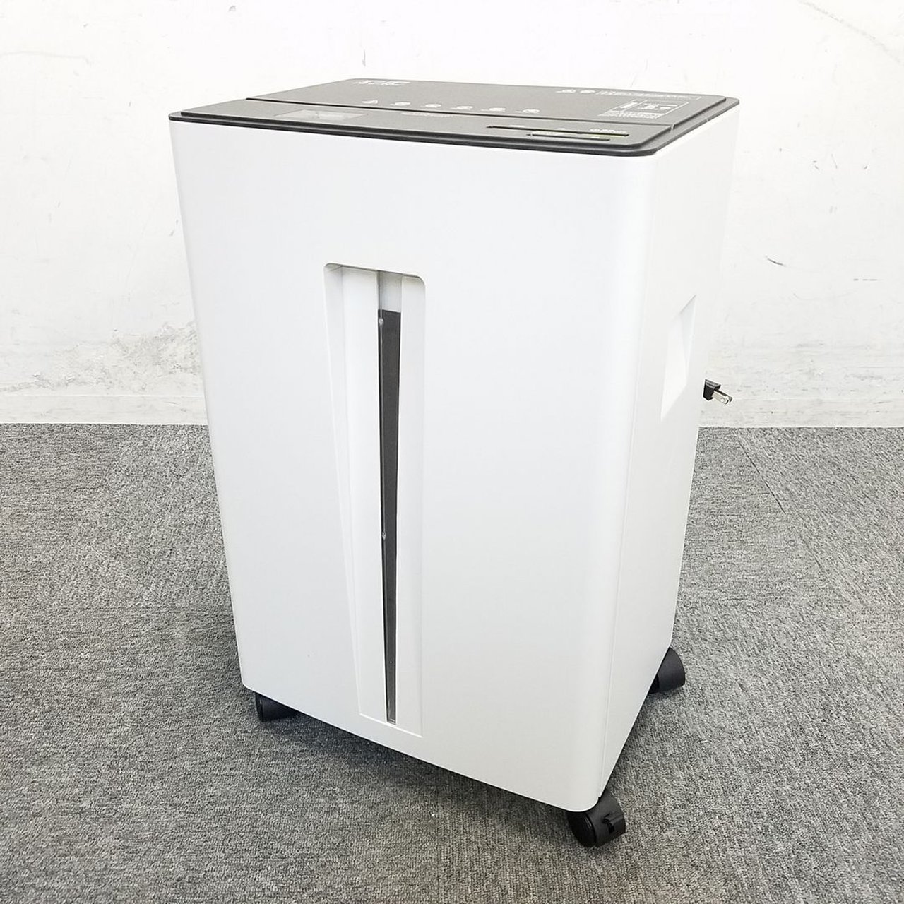 【テレワーク】【個人でも】【9台入荷！！】新古品　マイクロカット シュレッダー　早い者勝ち！
                         NPS750
                                    新品
            