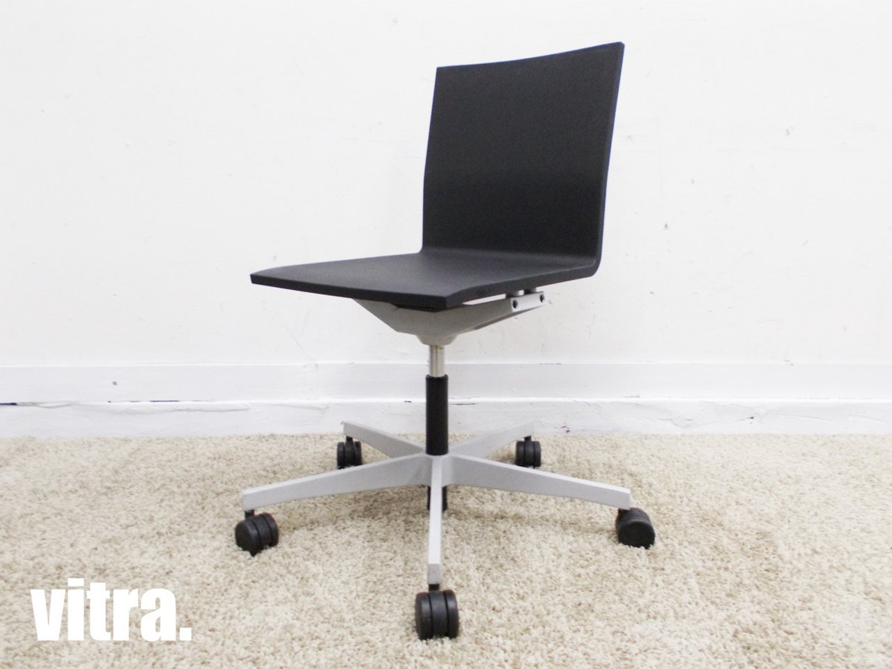 【中古】ゼロフォー vitra/ヴィトラ チェアその他 279995 - 中古オフィス家具ならオフィスバスターズ