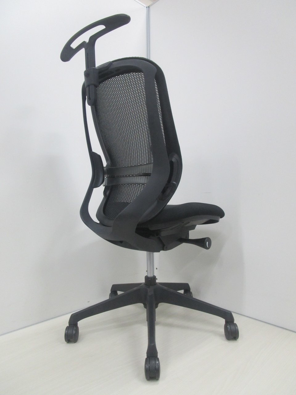 【中古】 シルフィーメッシュ オカムラ/okamura 肘無ハイバックチェア 中古】シルフィーメッシュ オカムラ/okamura 肘無ハイバック