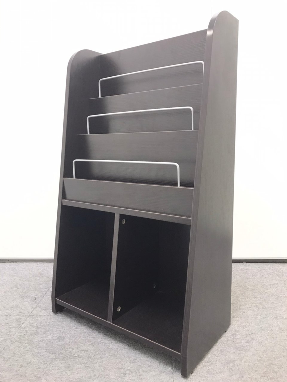 【残り１台】雑誌棚【珍品】
                        その他シリーズ
                                    中古
            