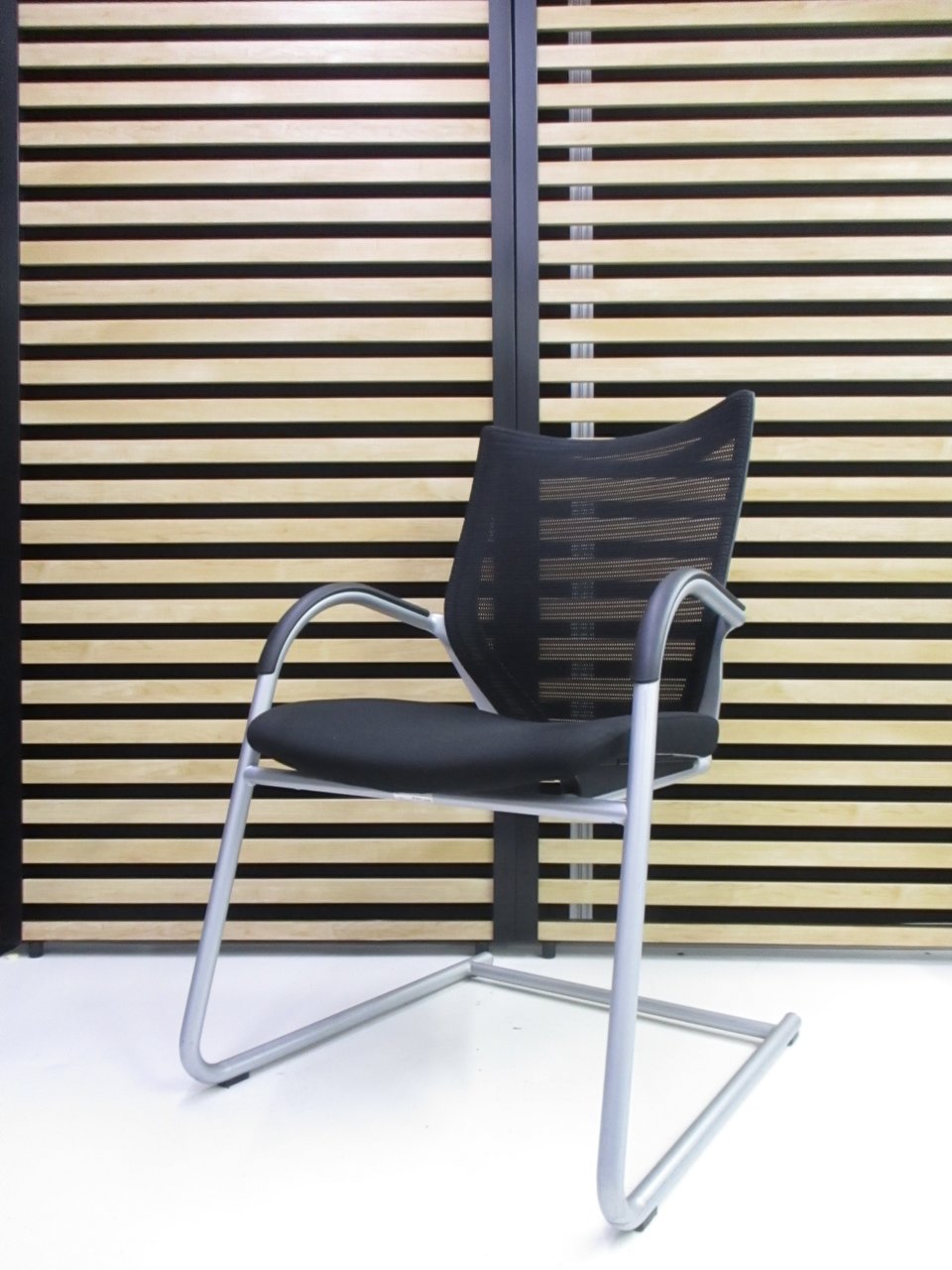 【KS】【レア商品！】あの大人気バロンチェアのミーティングタイプになったチェアを入荷！状態良好！
                        バロン 
                                    中古
            