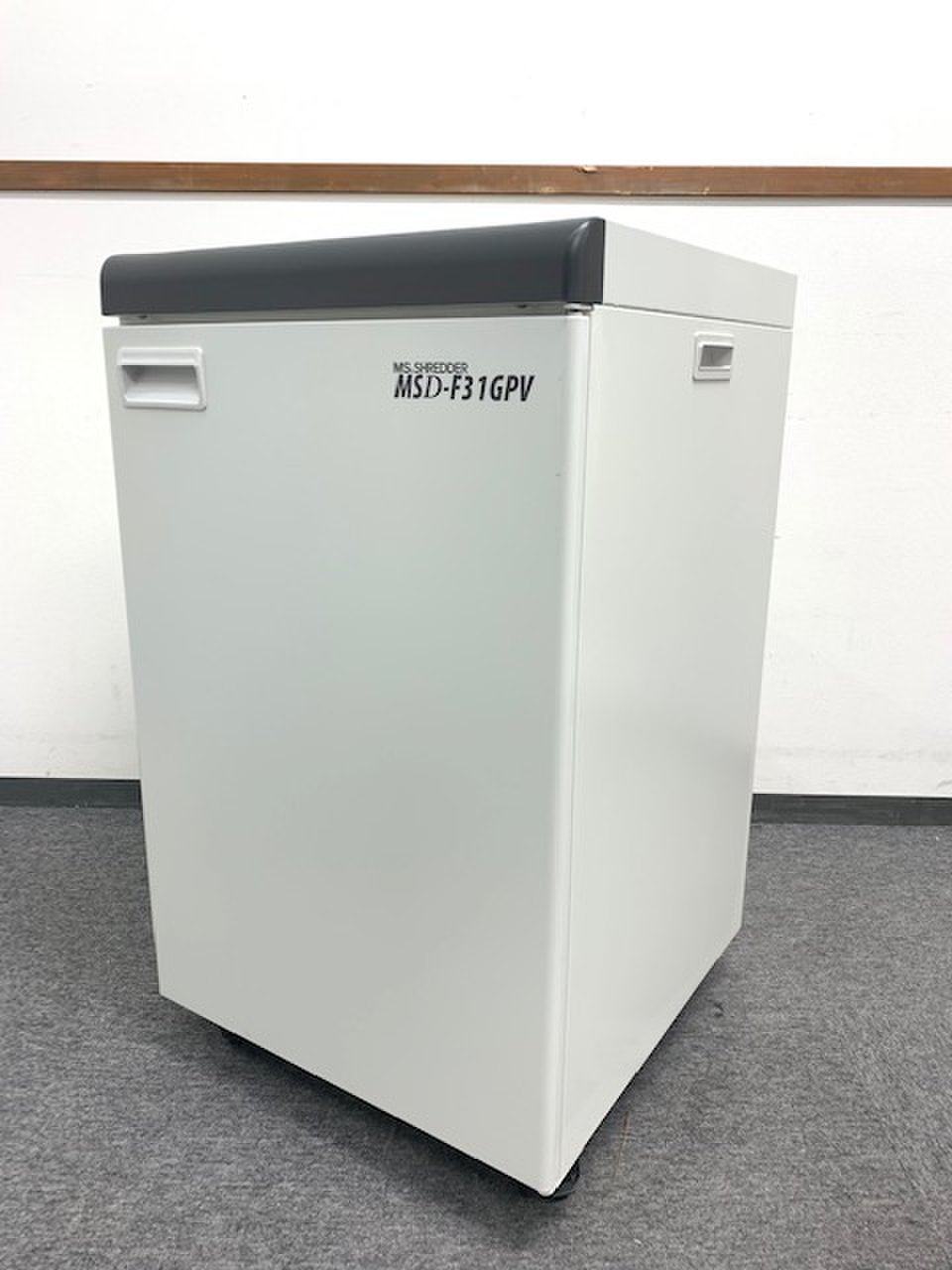 【国内トップメーカー！】高い処理能力とバイブレーションプレスで作業効率大幅アップ！【中古シュレッダー】
                        MSシリーズ 
                                    中古
            