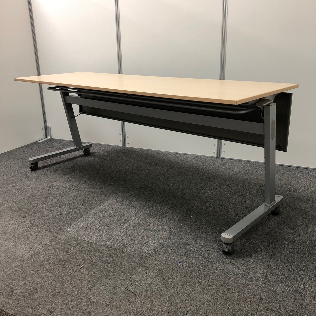 UCHIDA（ウチダ）サイドスタックテーブル - 机/テーブル