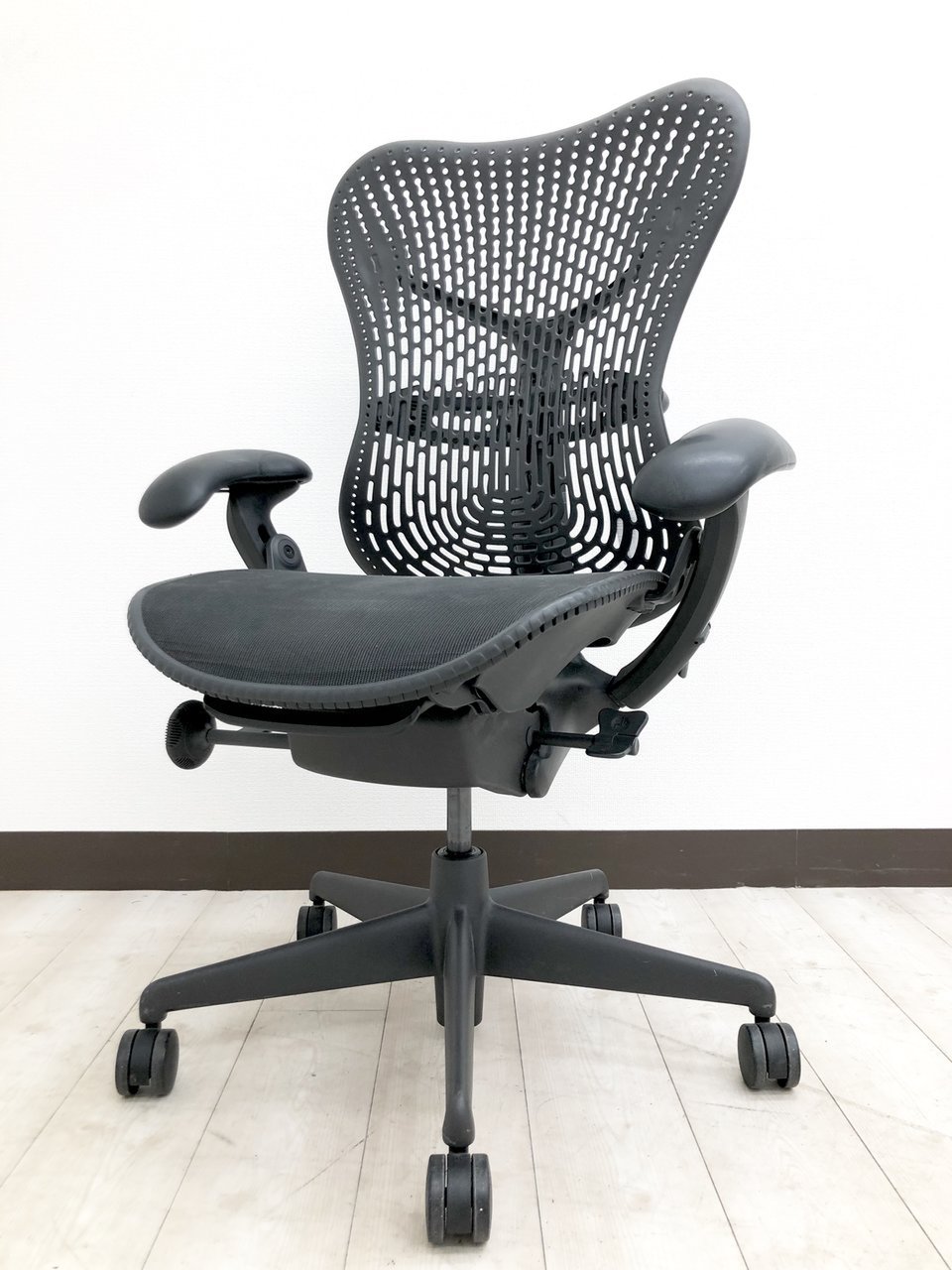 中古】ミラアーム MR113AAM-0020 AJG1BBG1BK7Q01 Herman Miller