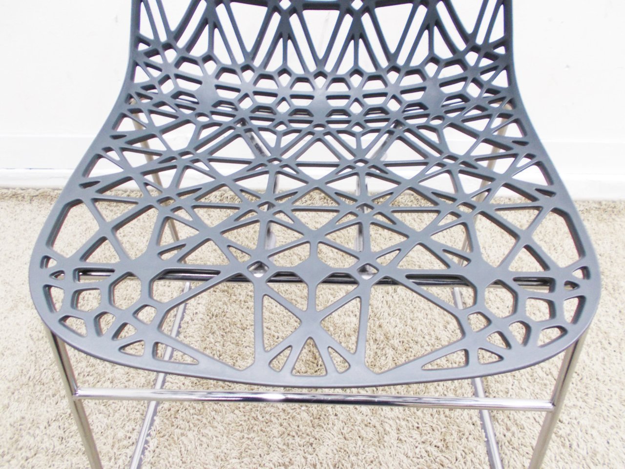 中古】ネット CRASSEVIG/クラスヴィッグ スタッキングチェア