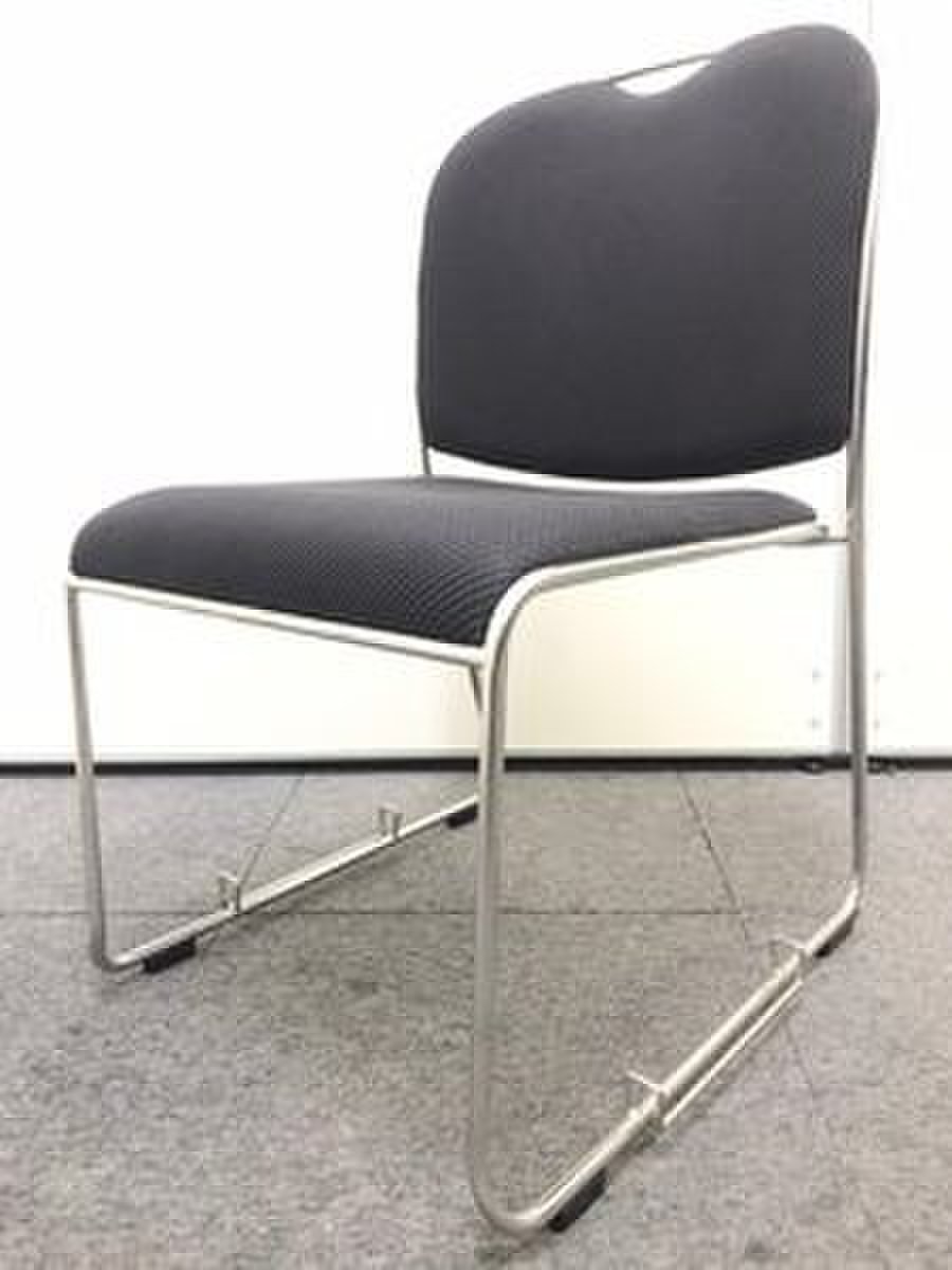 【残り４脚！！】スタッキングチェア｜【コスト重視のお客さま必見！】
                        その他シリーズ
                                    中古
            