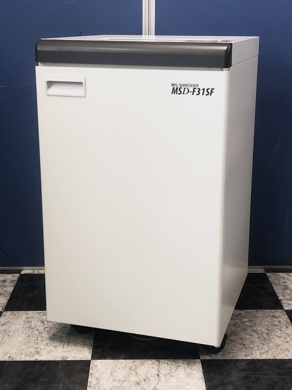 【良好品】明光商会製/MSD-F31SF/ホワイト色
                        MSシリーズ 
                                    中古
            