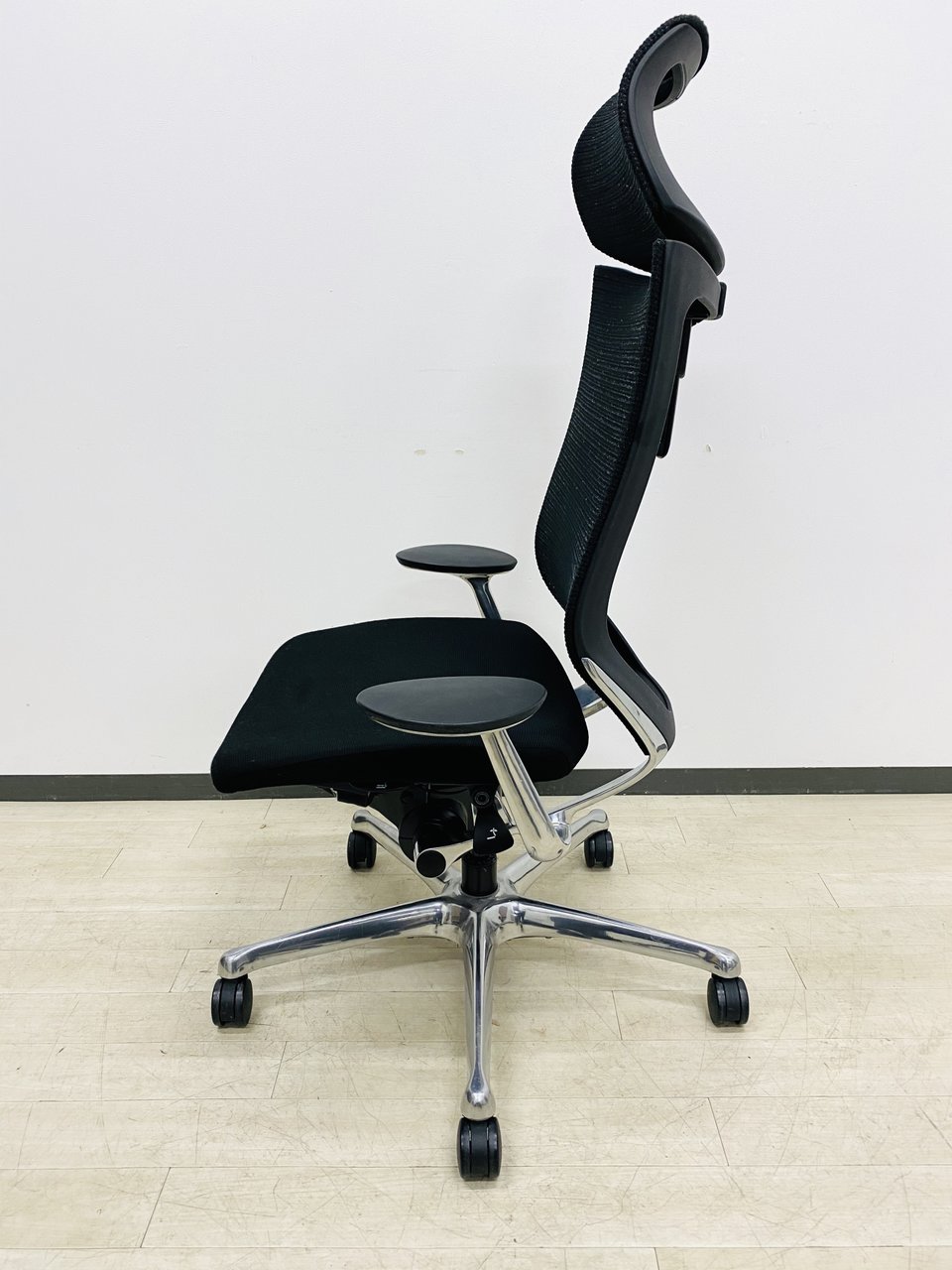 中古】アトラス CP21BR FDF1 オカムラ/okamura 肘付ハイバック