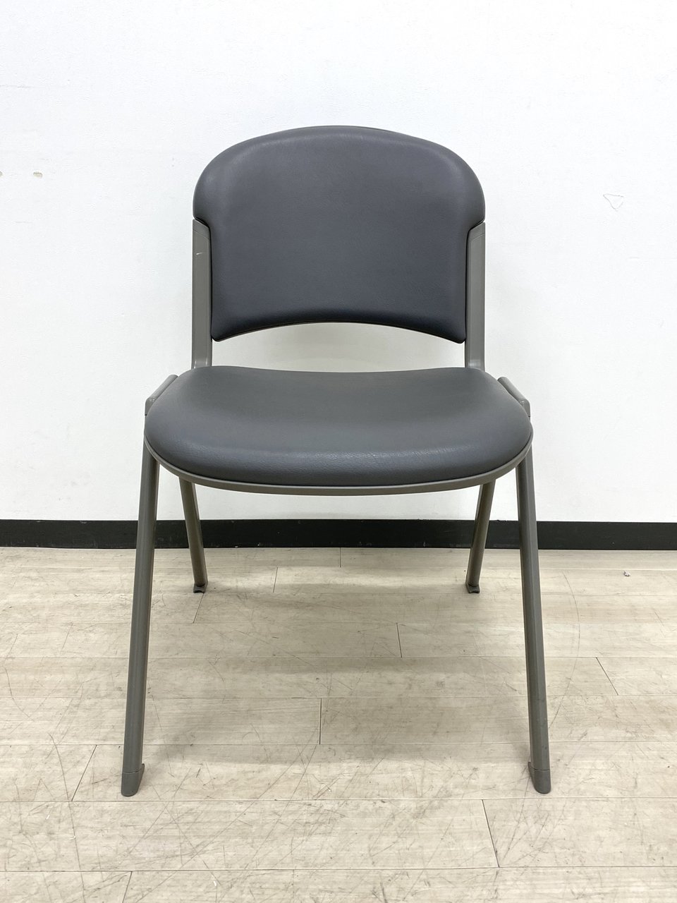 中古】エムエクス-20 MX-21 ウチダ/UCHIDA スタッキングチェア
