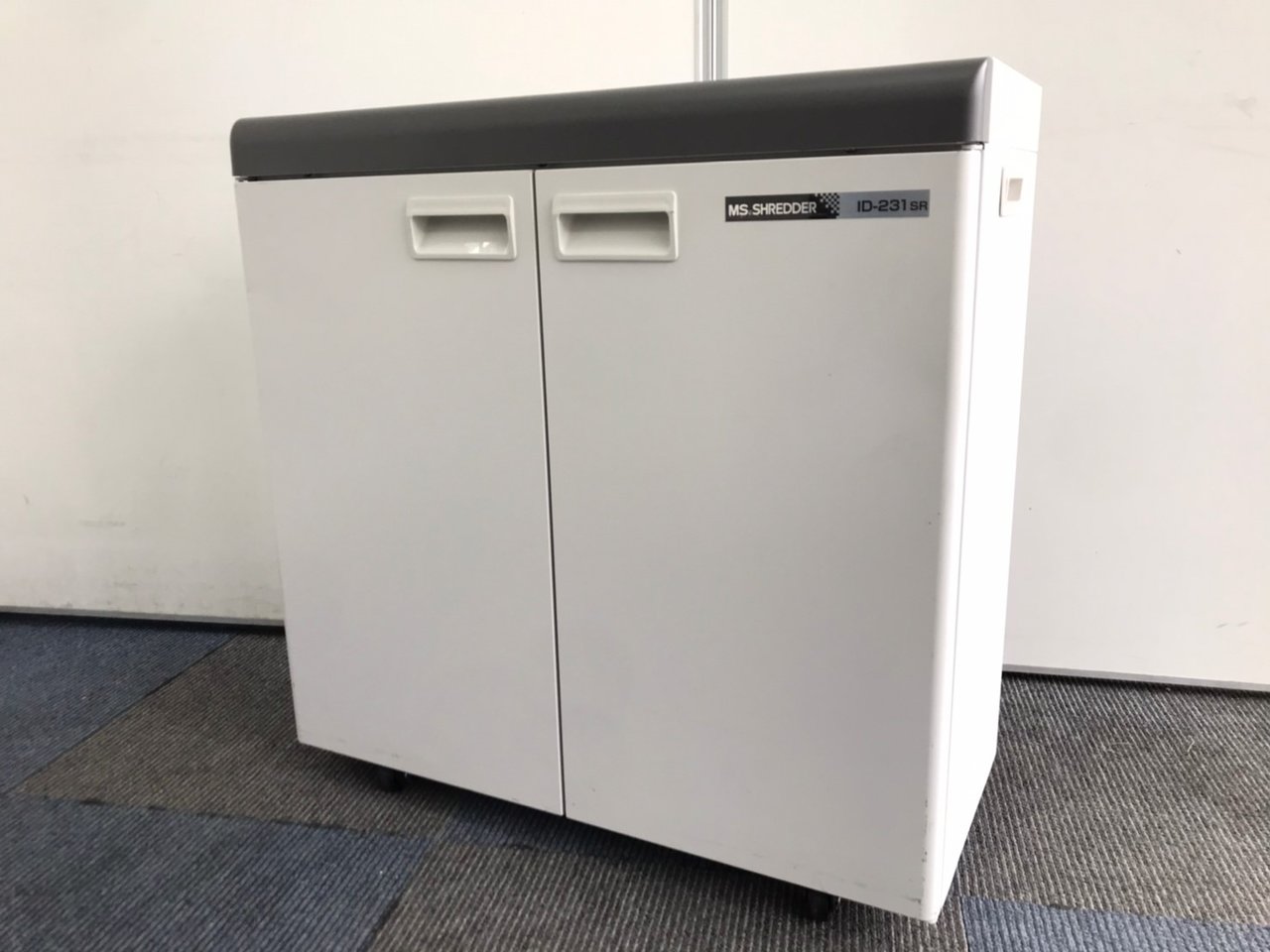 【横に長いシュレッダー】コンパクト且つ高機能！【SPG】
                        MSシリーズ 
                                    中古
            