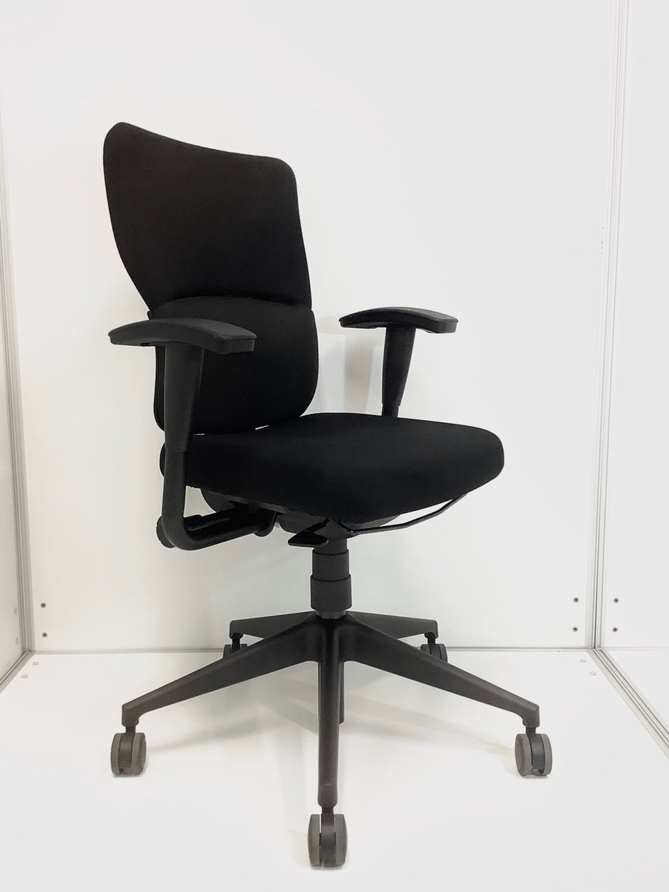 中古】LetsB レッツB Steelcase/スチールケース 肘付ハイバック