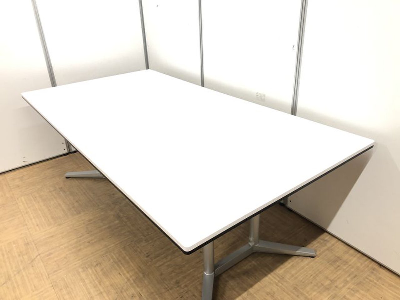 中古】ラティオⅡ 4L27NG オカムラ/okamura ミーティングテーブル