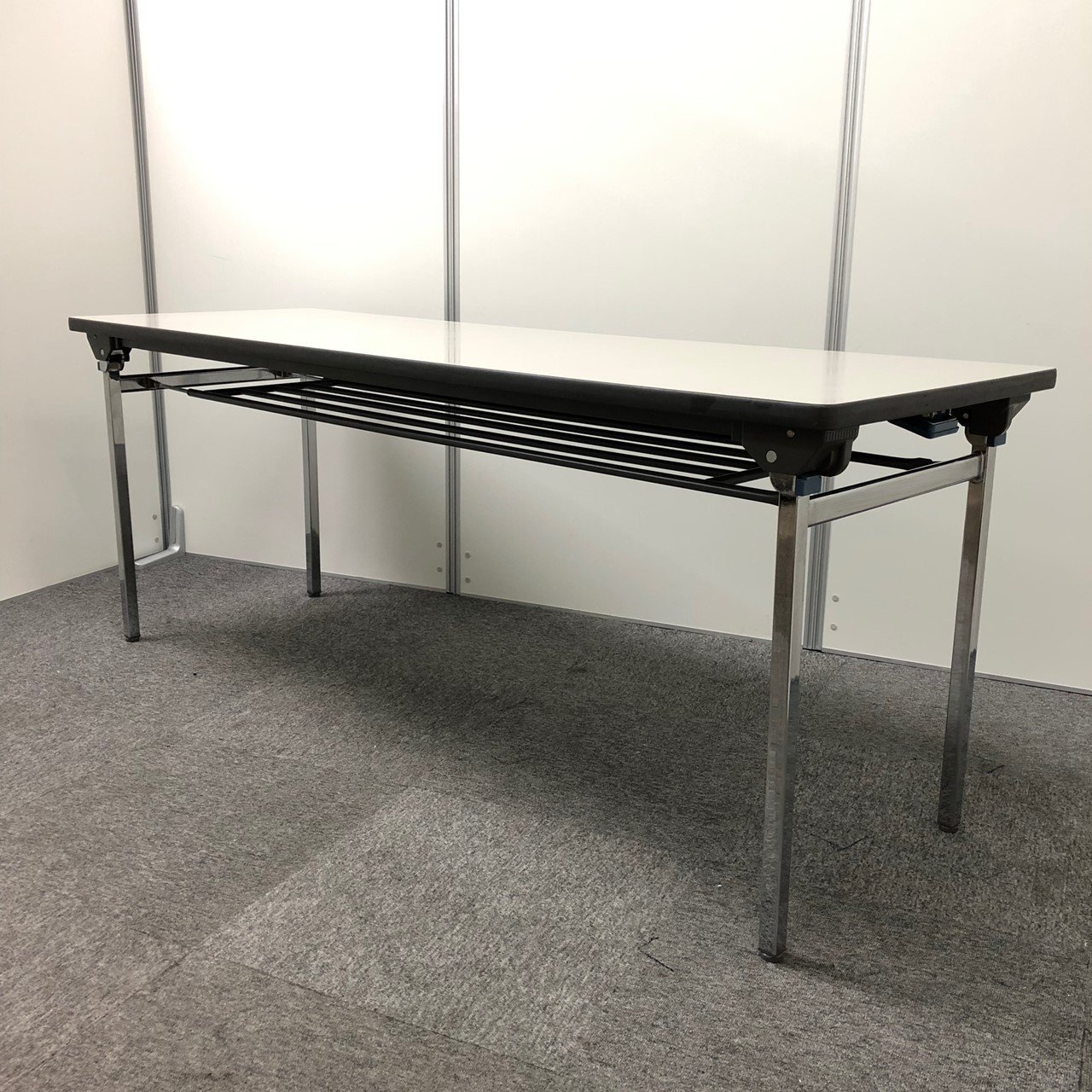 【W1800D600】使い勝手良し　収納にも便利
                        KT-500シリーズ 
                                    中古
            