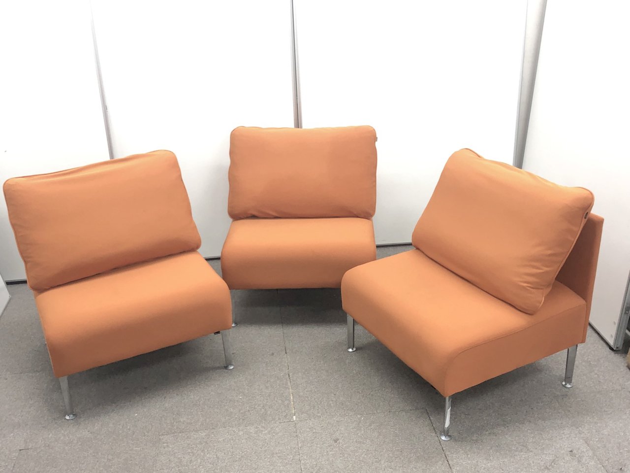 【3脚1セット商品！】1人掛けソファ【限定1セットです！】
                        マッフル 
                                    中古
            