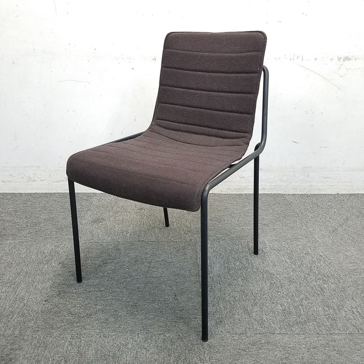 【8脚入荷】コクヨの現行商品入荷しました☆中古　リフレッシュ　チェア　オフィス
                        offset frame 
                                    中古
            