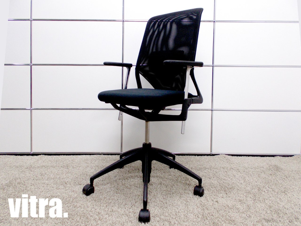 メダ２チェア vitra/ヴィトラ 肘付ハイバックチェア 中古】メダ2チェア vitra/ヴィトラ 肘付ハイバックチェア