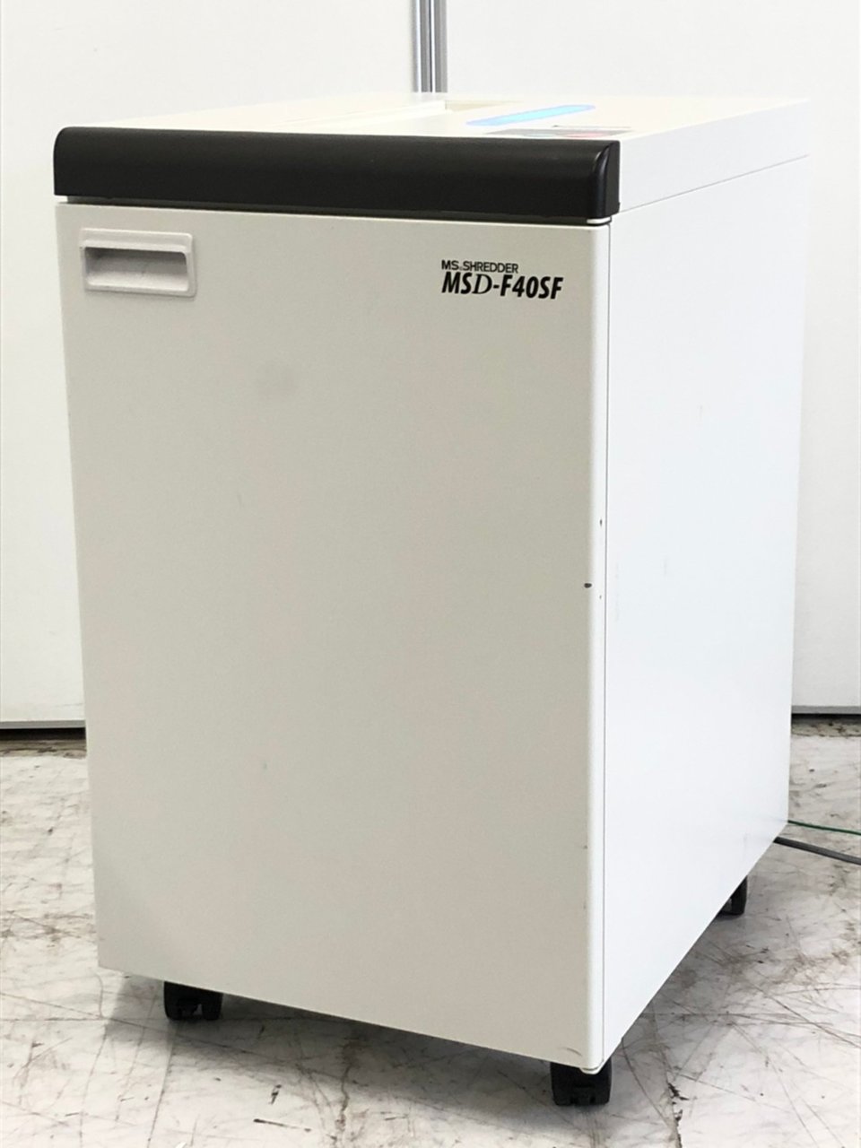 新品定価74万の高品質シュレッダー！スパイラルカット式で裁断サイズも極小です！
                        MSDシリーズ 
                                    中古
            