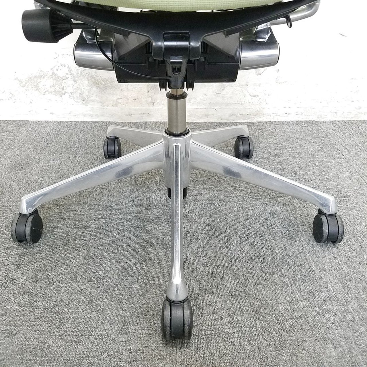 中古】バロンチェア CP85BR FEF6 オカムラ/okamura 肘付