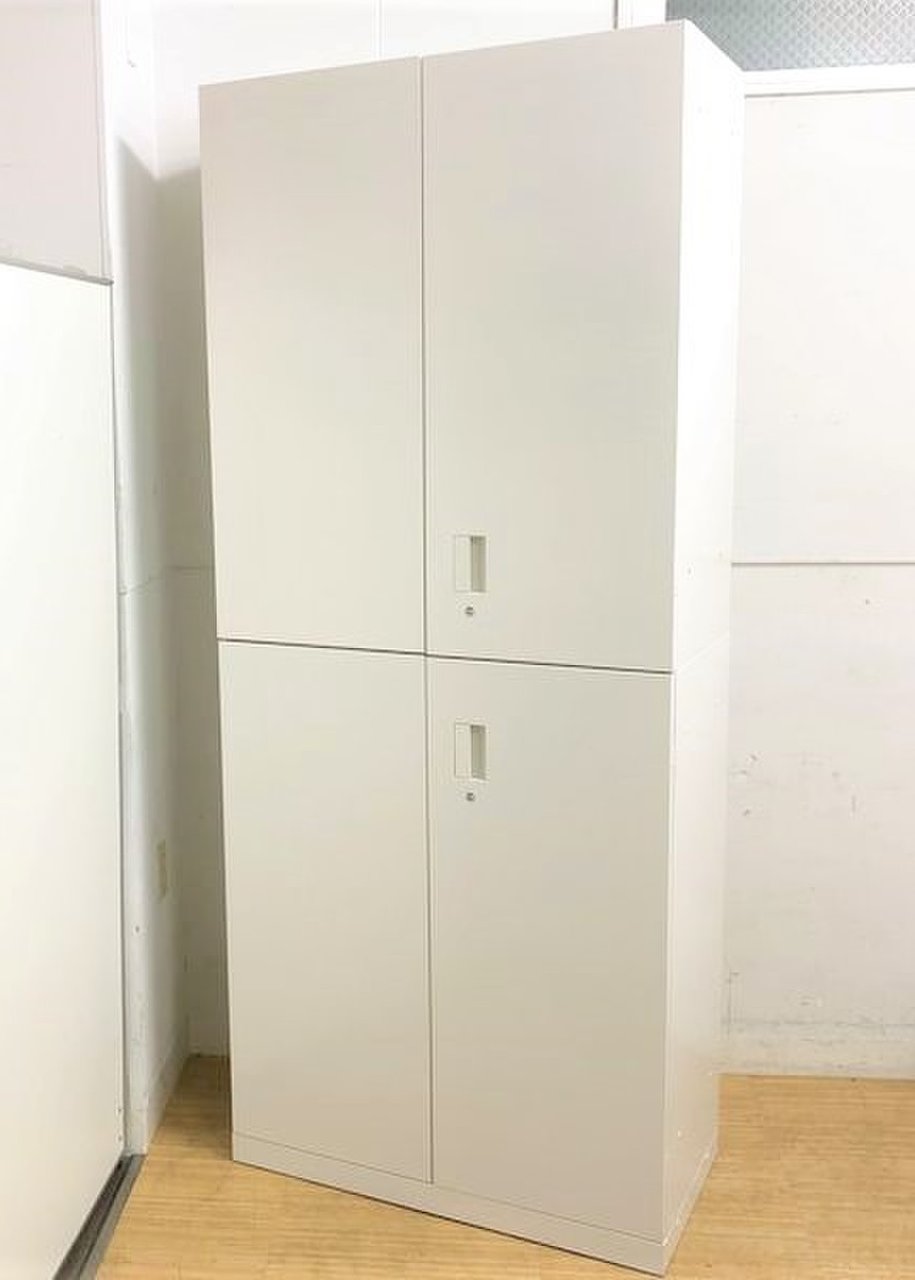 【状態良好！気分も良好！】■イトーキ製　上下両開き書庫セット　ホワイト【品質◎】
                        エス 
                                    中古
            