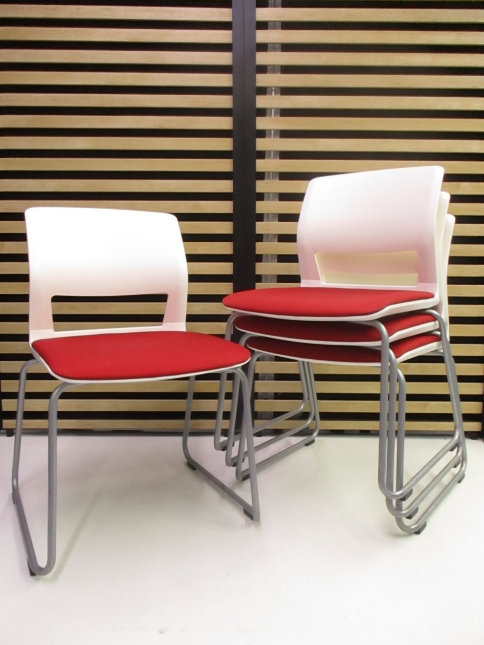 【KS】【限定1セット】商談スペースや学習のスペースに持って来い！
                        160シリーズ 
                                    中古
            