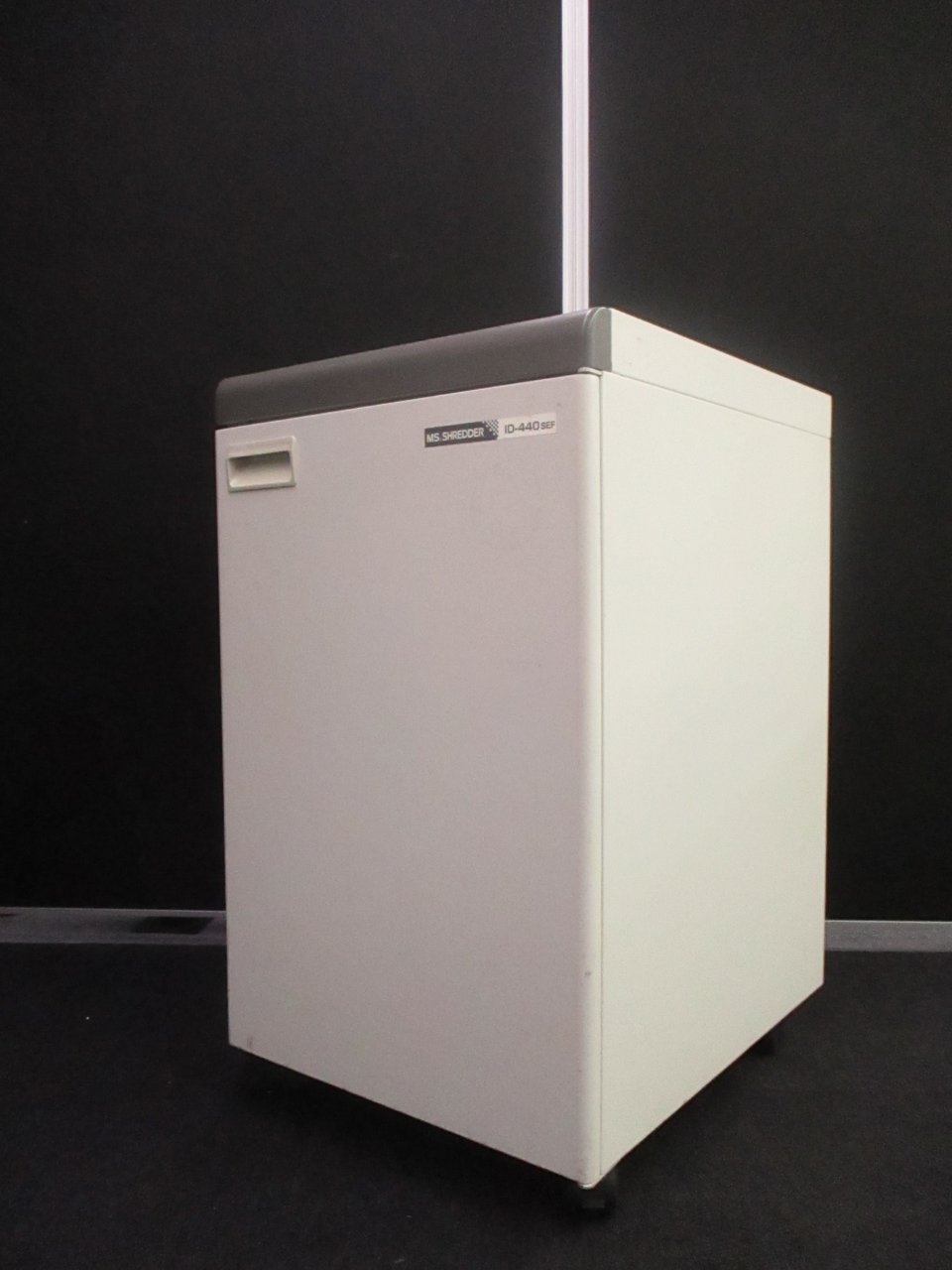 【KS】明光商会
【最大45枚裁断可能】
スパイラルカット

                        IDシリーズ 
                                    中古
            