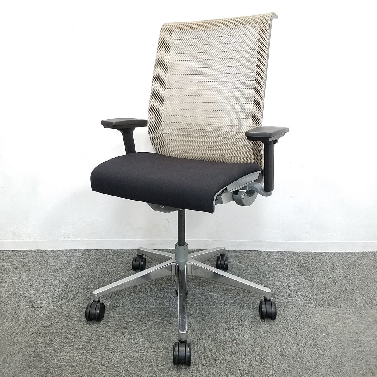 【中古】シンクチェア（2014年以前モデル） THK-23101-6694 Steelcase/スチールケース 肘付ハイバックチェア 290875