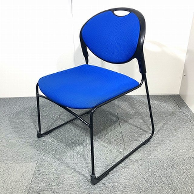 【ロット入荷】イトーキ製品のスタッキングチェアの入荷です！価格もお安いです！【関西倉庫在庫】
                        クリケット 
                                    中古
            