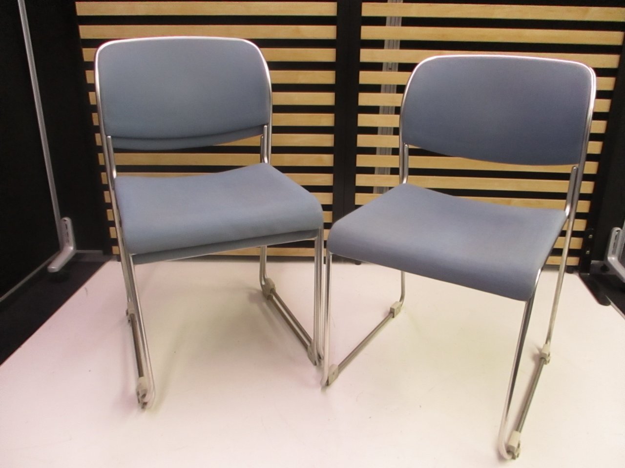 【KS】【3脚1セット！】【価格重視のお客様にオススメ】
こんなお得な商品他にはありません！
                        8113シリーズ 
                                    中古
            