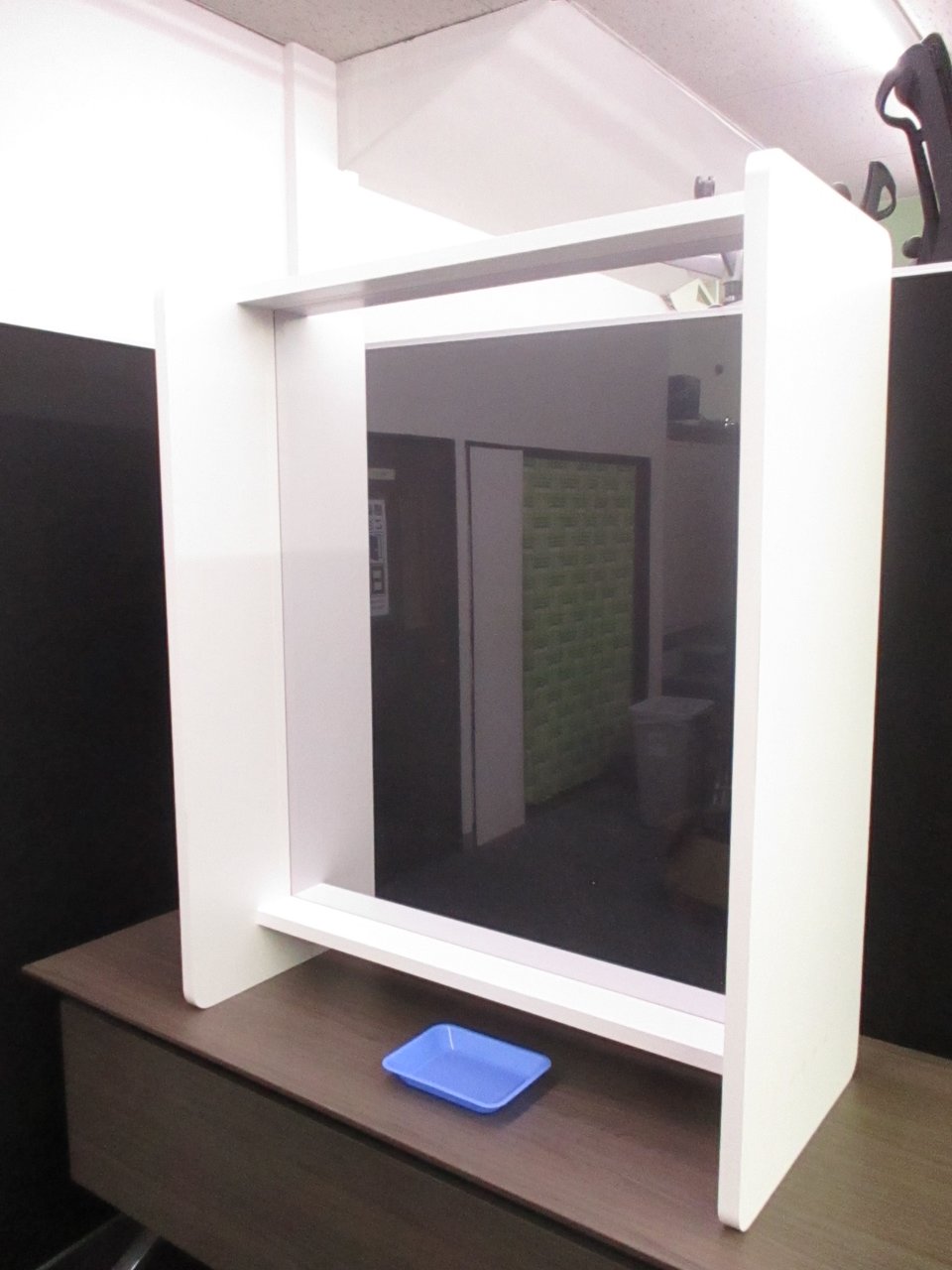 【KS】【コロナ対策！】対面接客をされる法人様必須商品！2パターンの使用方法可能！万能飛沫防止パネル！
                        その他シリーズ
                                    新品
            