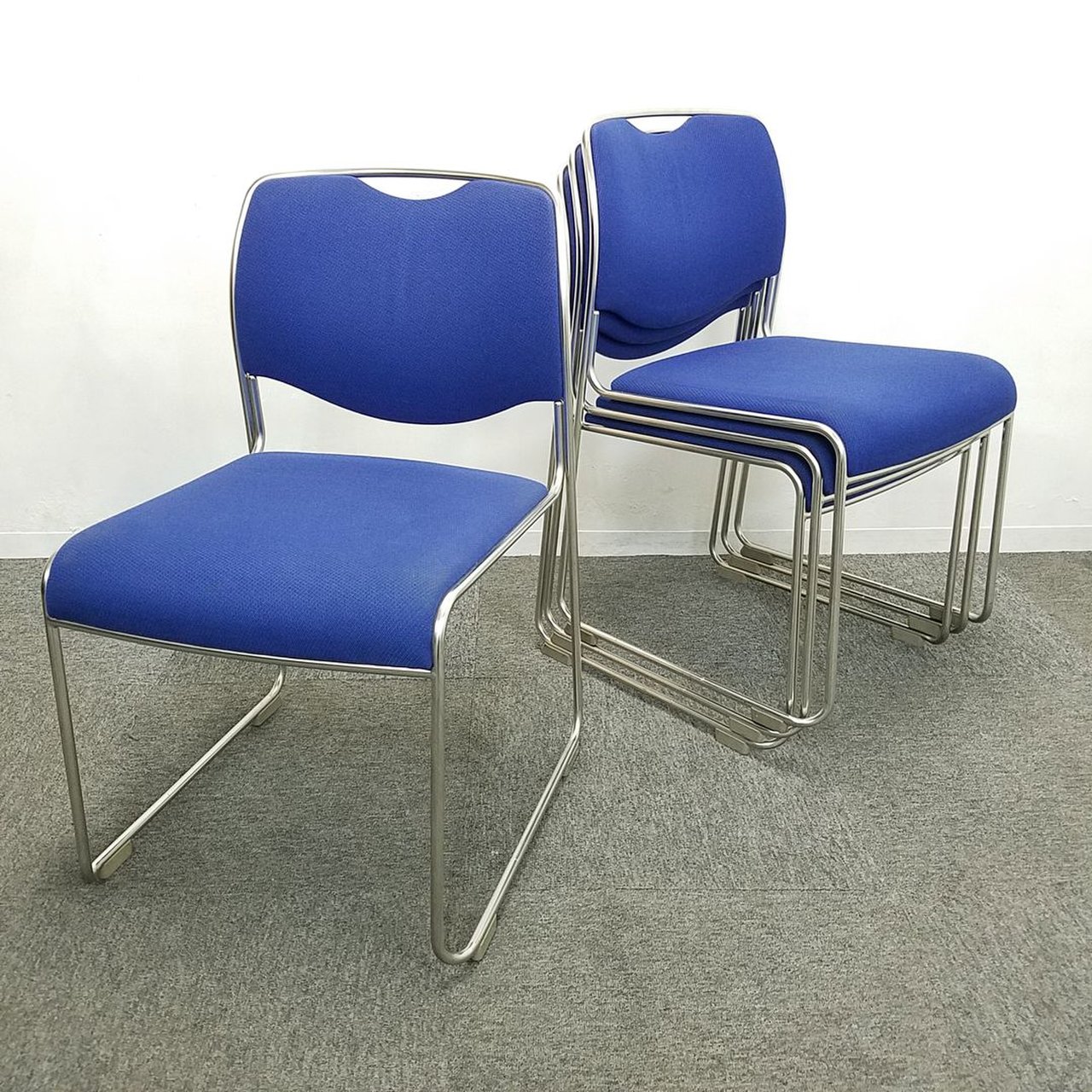 【3セット入荷】人気のスタッキングチェア入荷！中古　チェア　オフィス　スタック　ミーティング
                        その他シリーズ
                                    中古
            