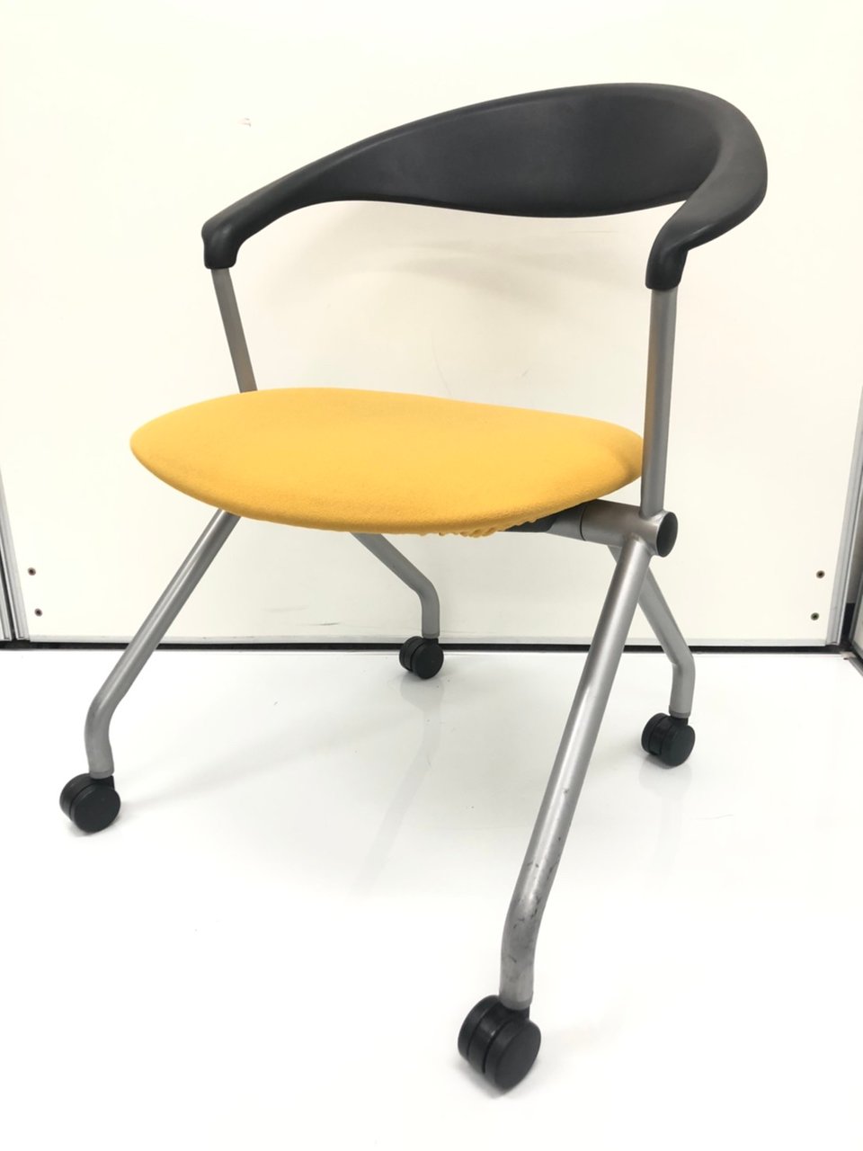 【在庫入れ替えセール】【使えればOKシリーズ】ミーティングチェア【価格重視の方必見】★
                        スタッカート 
                                    中古
            