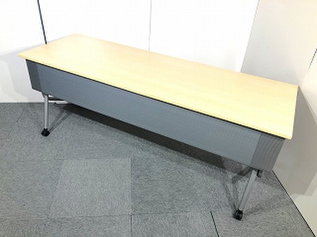 【40台入荷！】オカムラ製ネスティアシリーズ｜ナチュラル天板
                        ネスティアシリーズ
                                    中古
            