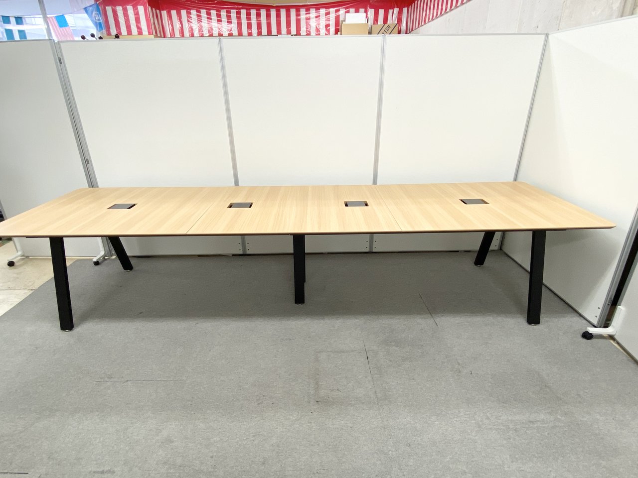 【美品】ミィーティングテーブル　DI-T1210E NA 中古】 DI-T1210E NA プラス/PLUS ミーティングテーブル（会議机