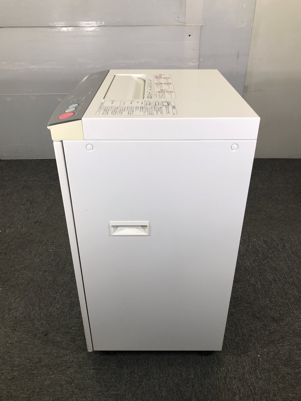 【中古美品】【動作OK】家庭用シュレッダー　アマダナ 中古美品】【動作OK】家庭用シュレッダーアマダナ
