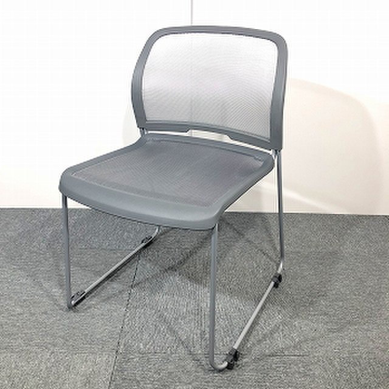 スタッキング　チェア　椅子　ライオン　メッシュ　格安　限定　梅田　グレー　ロット　大量　研修用　会議用　ミーティング用　待合室用
                        No.750F
                                    中古
            