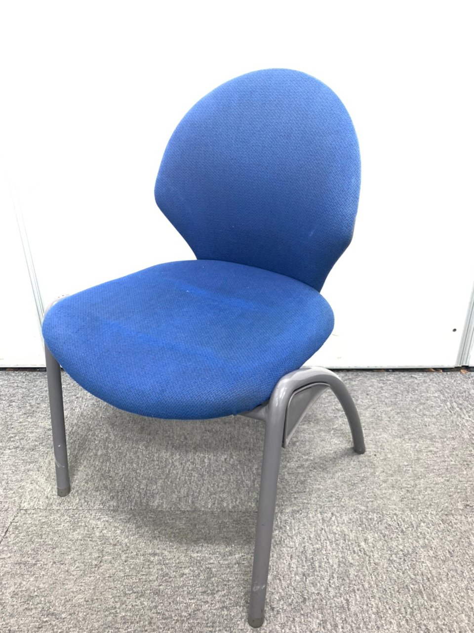 お買い得価格☆　コクヨ製｜アディート　ブルー　※10脚入荷！
                        アディート 
                                    中古
            