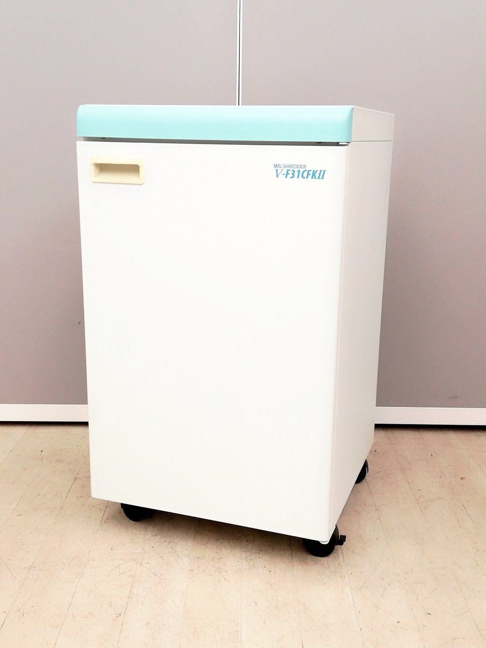 【2012年製】書類・個人情報の裁断に◆年式新しめシュレッダー入荷しました！◆明光商会製
                        MSVシリーズ 
                                    中古
            