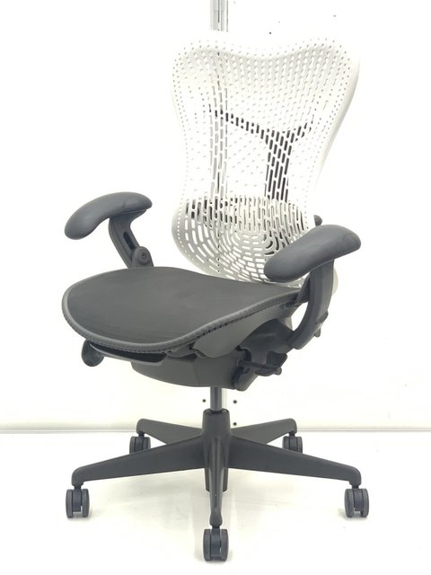 中古】ミラアーム Herman Miller/ハーマンミラー 肘付ハイバックチェア 294599 - 中古オフィス家具ならオフィスバスターズ