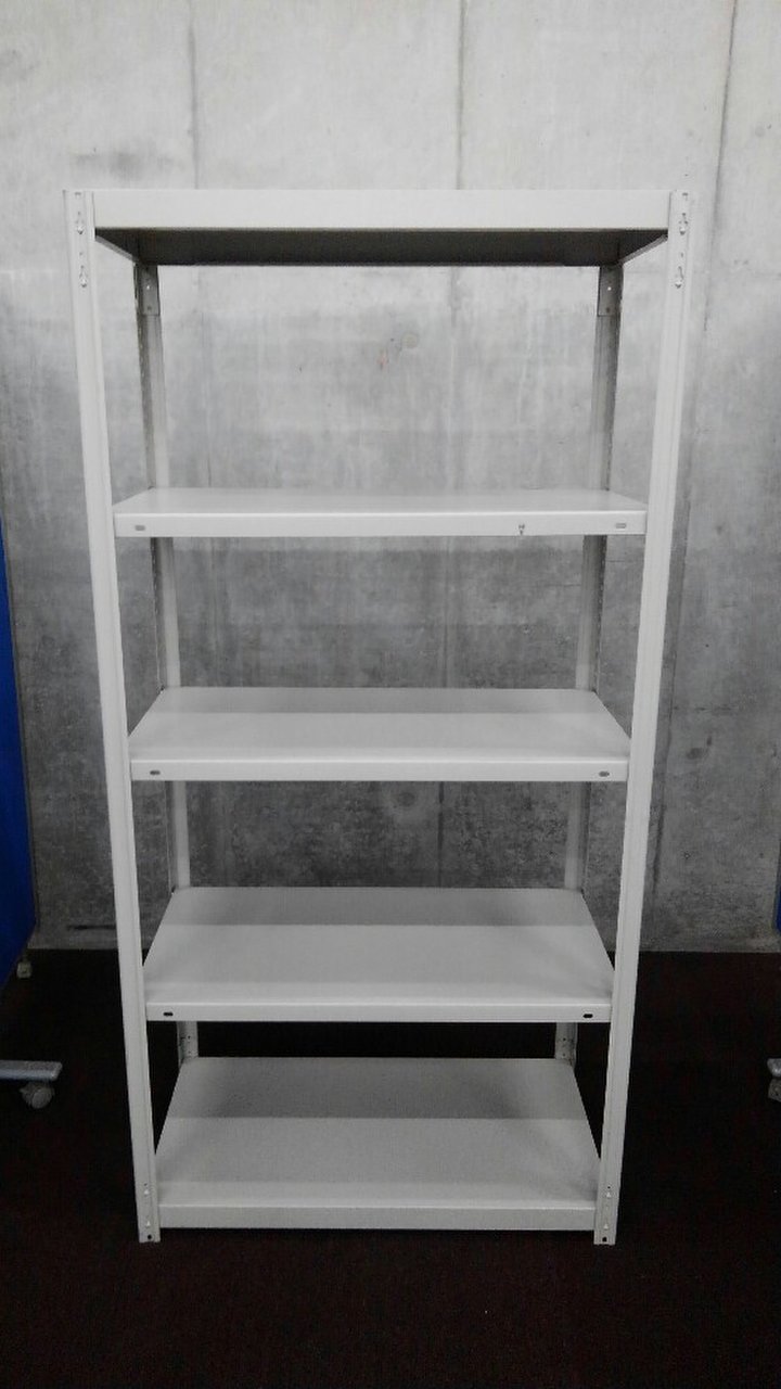 【在庫処分品】通常価格6,000円【税抜】の半額3,000円【税抜】！！　※ただし、クリーニングなし(現状渡し)となりますので、汚れ・シール跡等、クリーニングをしないことでの返品は一切受け付けませんので、ご注意下さい。コクヨのW890の中古ラックが7台入荷しました！②　注)呼称W900/D450　実寸W890/D465　天地5段　耐荷重：段/100kg　ボルトレスなので組立も簡単！ 
※マテハン本舗の中古商品は、千葉県柏市に在庫がございます。
                        その他シリーズ
                                    中古
            