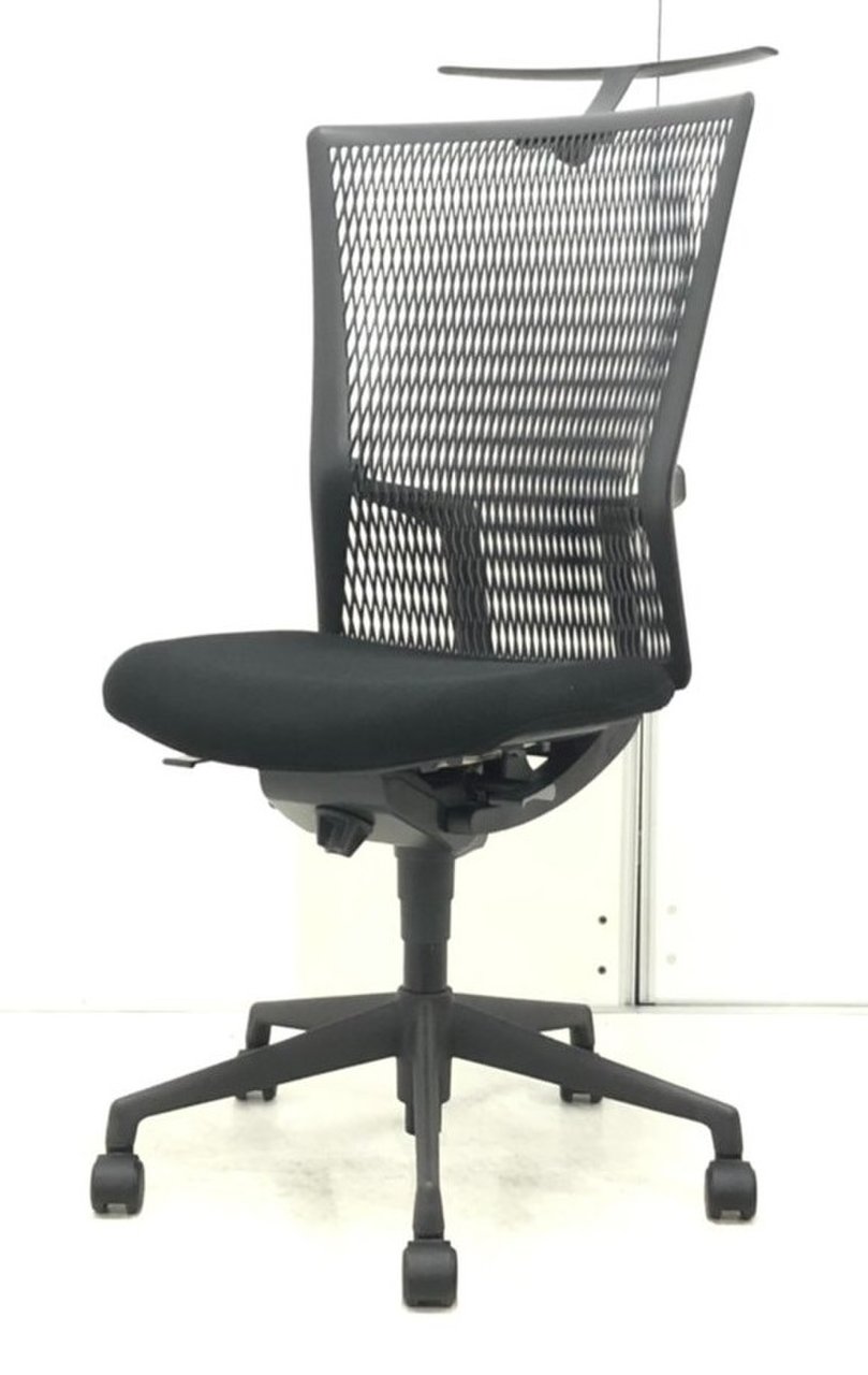 【アクトディア】【背中を優しく包むメッシュ！】シンプルながらもオシャレなデザインチェア！メッシュ部分が蒸れずに快適！！【倉庫にも大量入荷の為纏めてご案内可能！】【クリーニング済】
                        アクトディア 
                                    中古
            