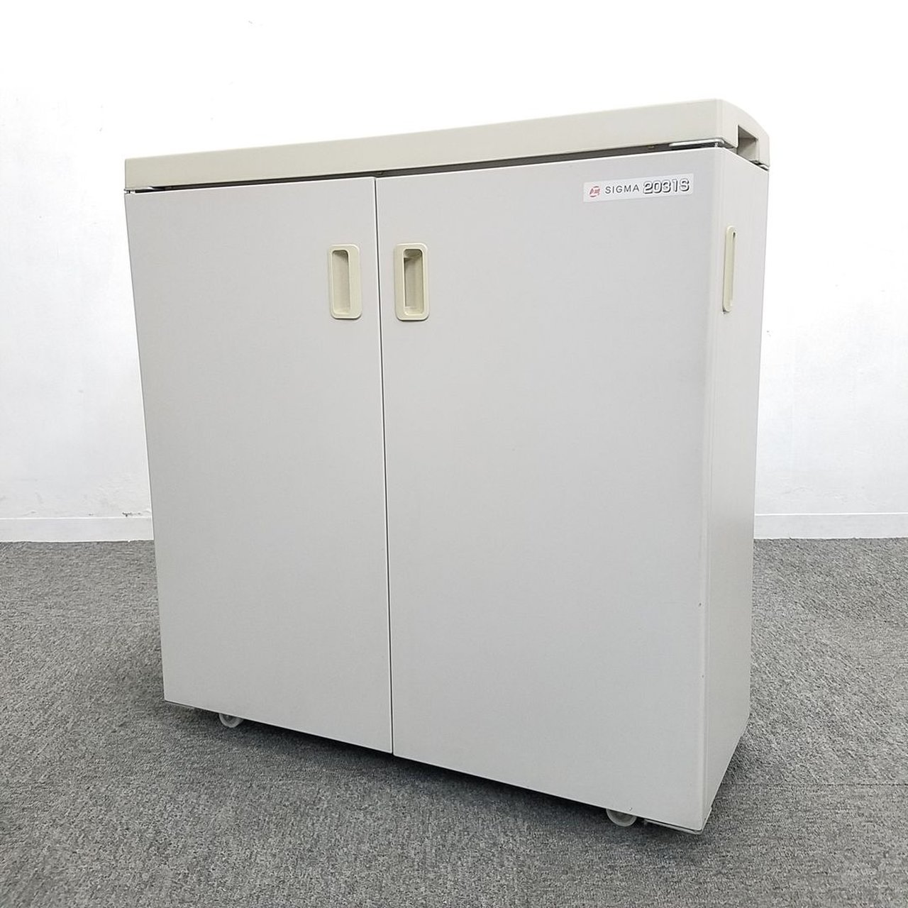 【1台限定】シグマ技研のコンパクトシュレッダー入荷！中古 オフィス　OA　シュレッダー　テレワーク　在宅ワーク　セキュリティ
                        その他シリーズ
                                    中古
            