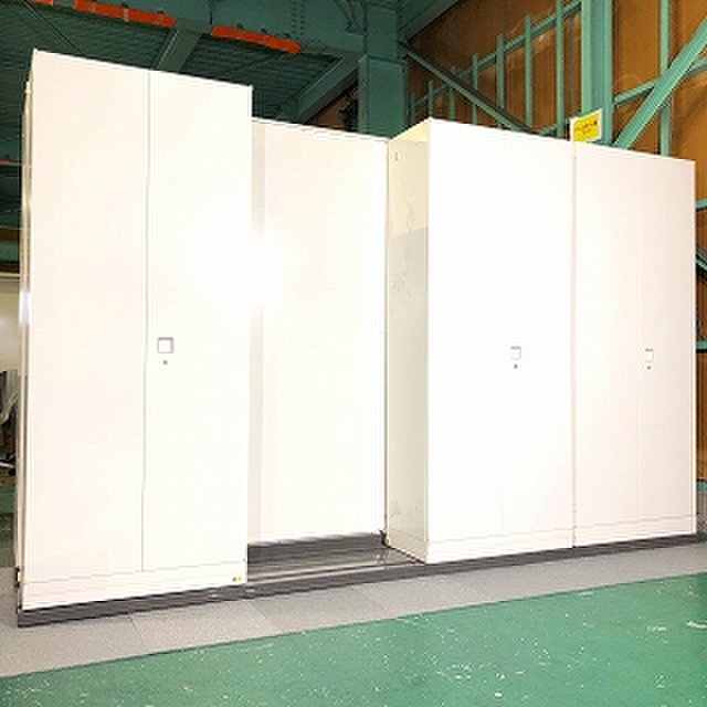 【1セット限定】貴重な移動式書庫が入荷致しました！【関西倉庫在庫】
                        レクトライン 
                                    中古
            