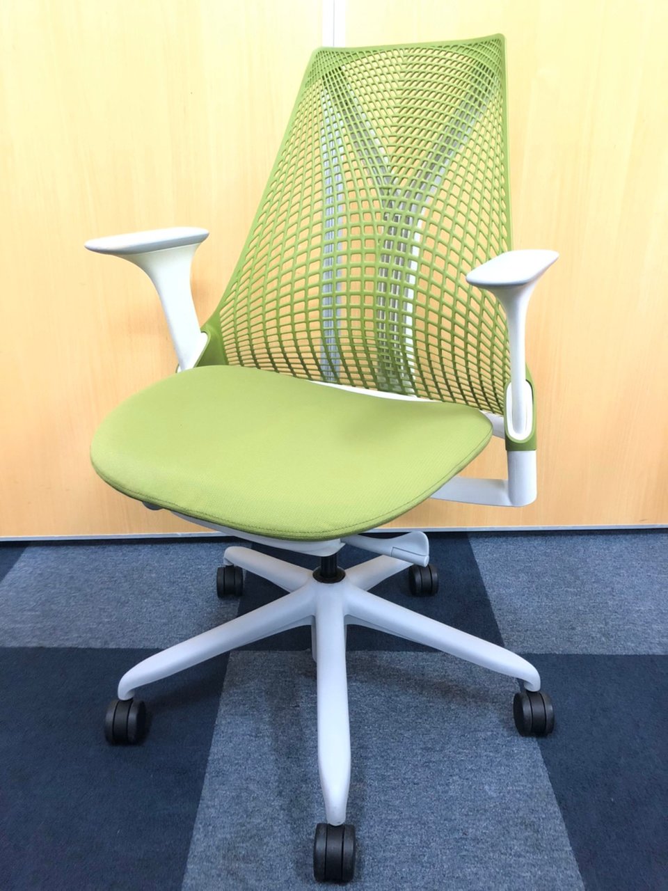 【中古】セイルチェア Herman Miller/ハーマンミラー 肘付ミドル